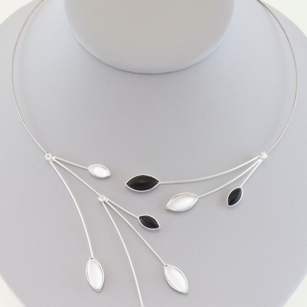Elowen Necklace