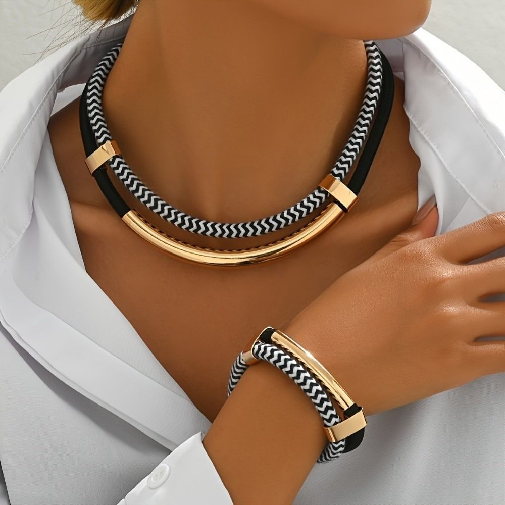 Elara Bracelet